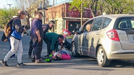 Campana Noticias Una Motociclista Fue Hospitalizada Tras Accidente En