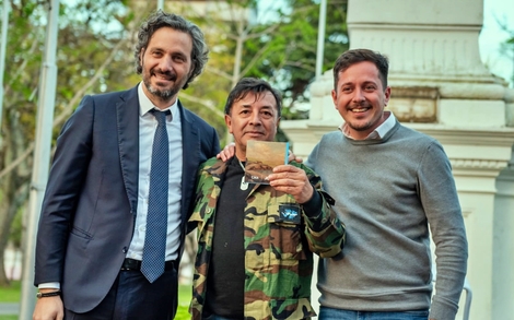 Sin Foto