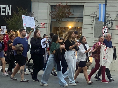Sin Foto