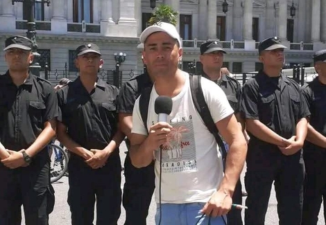Sin Foto
