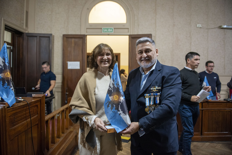Sin Foto