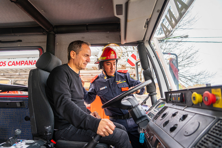 Sin Foto