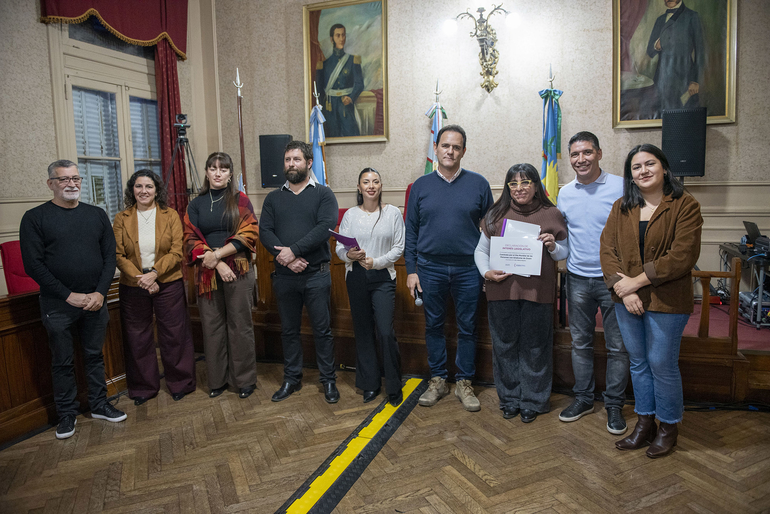 Sin Foto