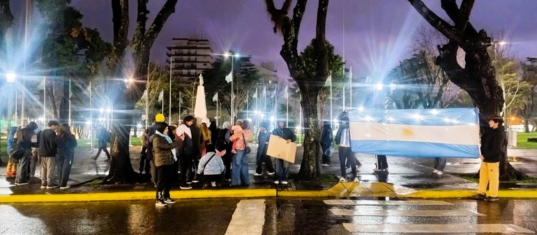 Sin Foto