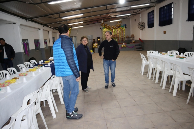 Sin Foto