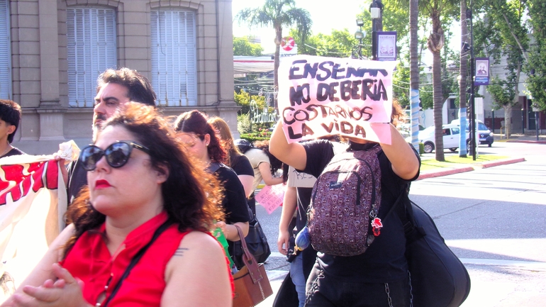 Sin Foto